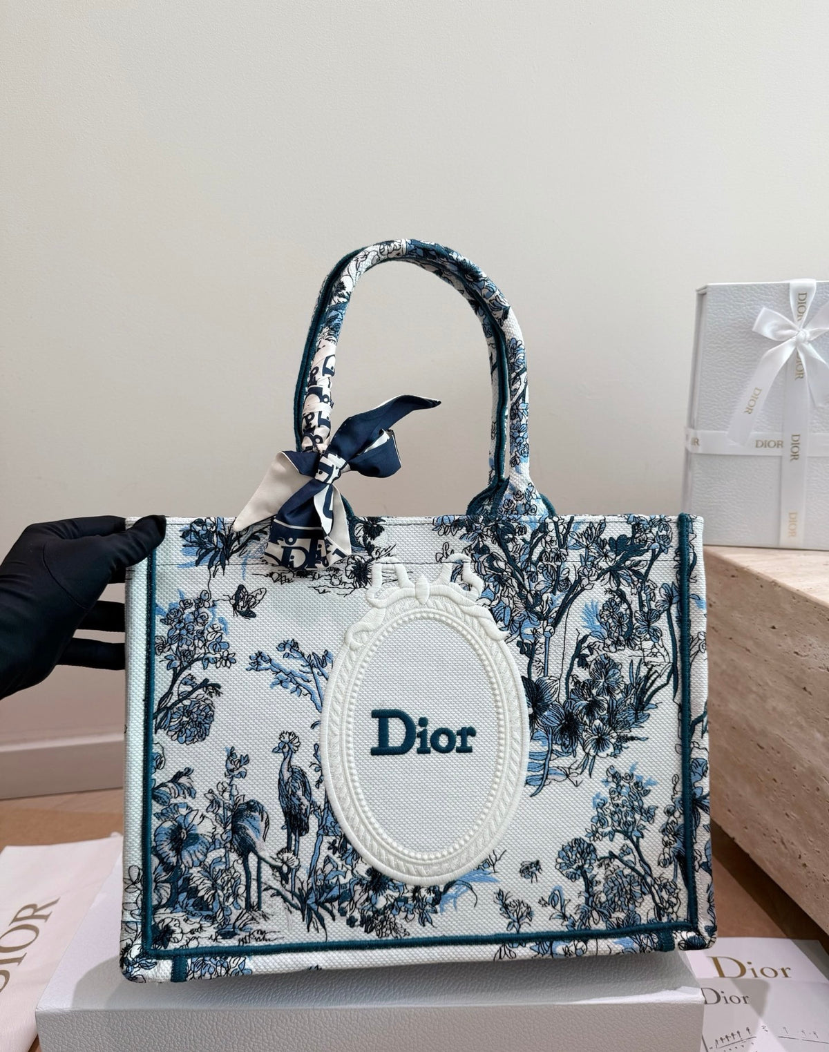 Serenityll™ 2001164 Luxury Bag