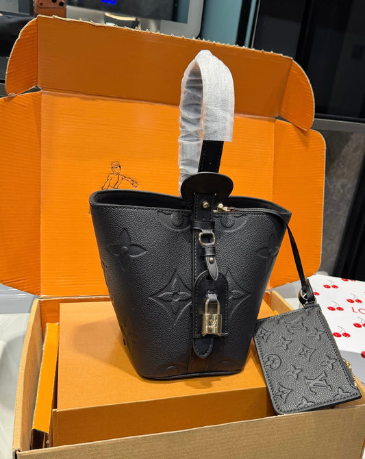 Serenityll™ 2001135 Luxury Bag 17*18cm