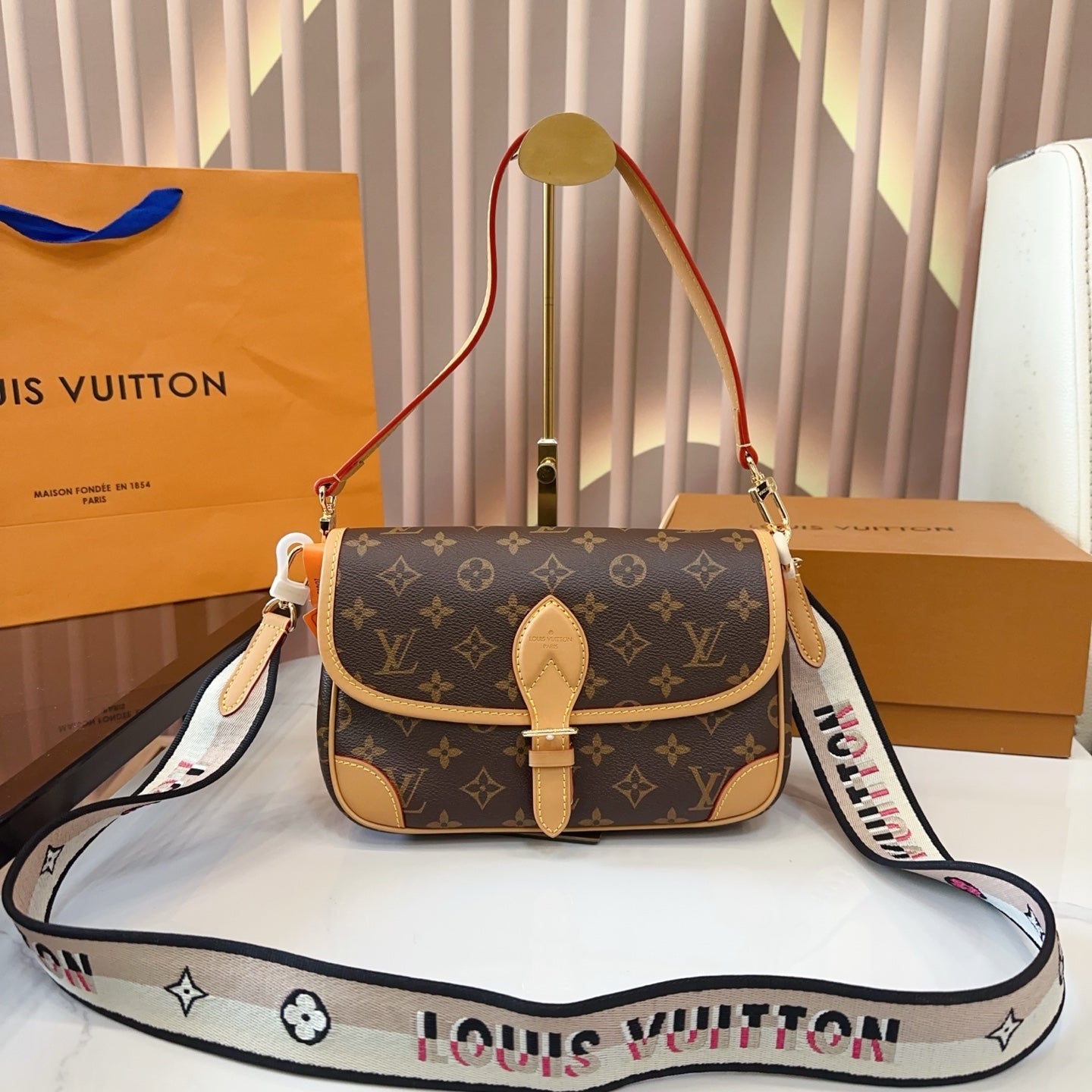 Serenityll™ 181901 Luxury Bags(23*10*15)cm