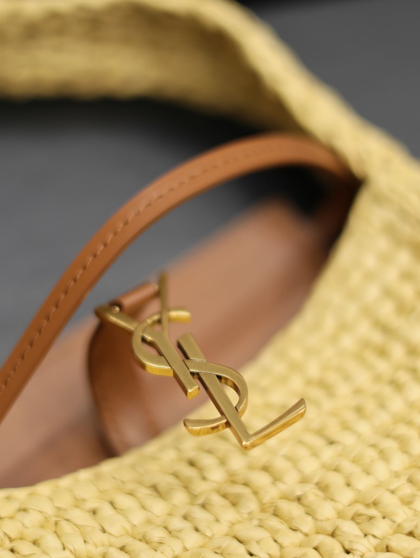 YSL Le 5 ¨¤ 7 Mini In Raffia Beige - 19 X 11.5 X 4.5 CM