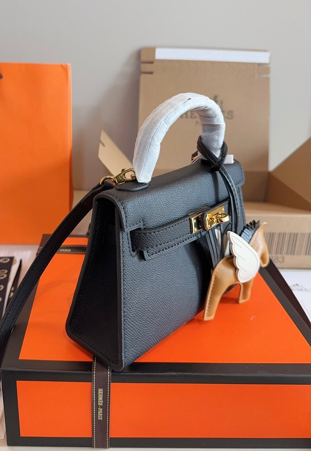 Serenityll™ 2001162 Luxury Bag 19*6*12cm