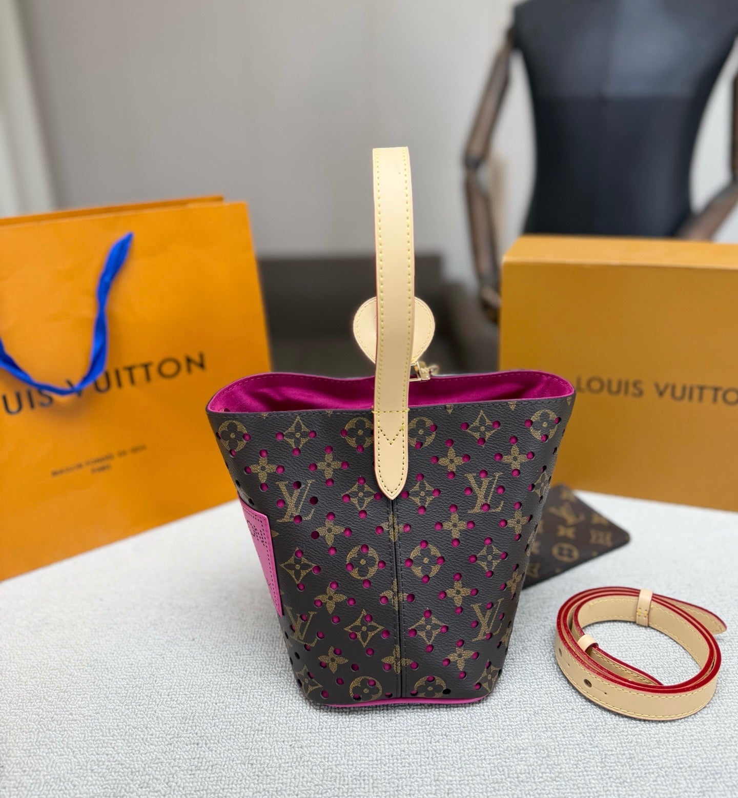 Serenityll™ 2001134 LV Bag 16*19cm