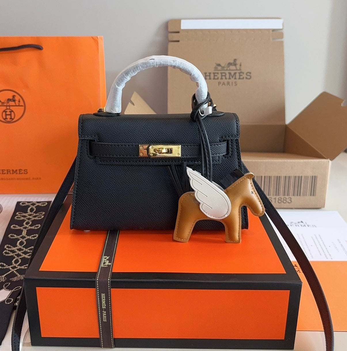 Serenityll™ 2001162 Luxury Bag 19*6*12cm
